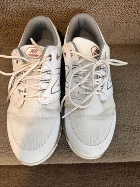 New Balance White Golf Shoes. with Light Gray Leopard Accents